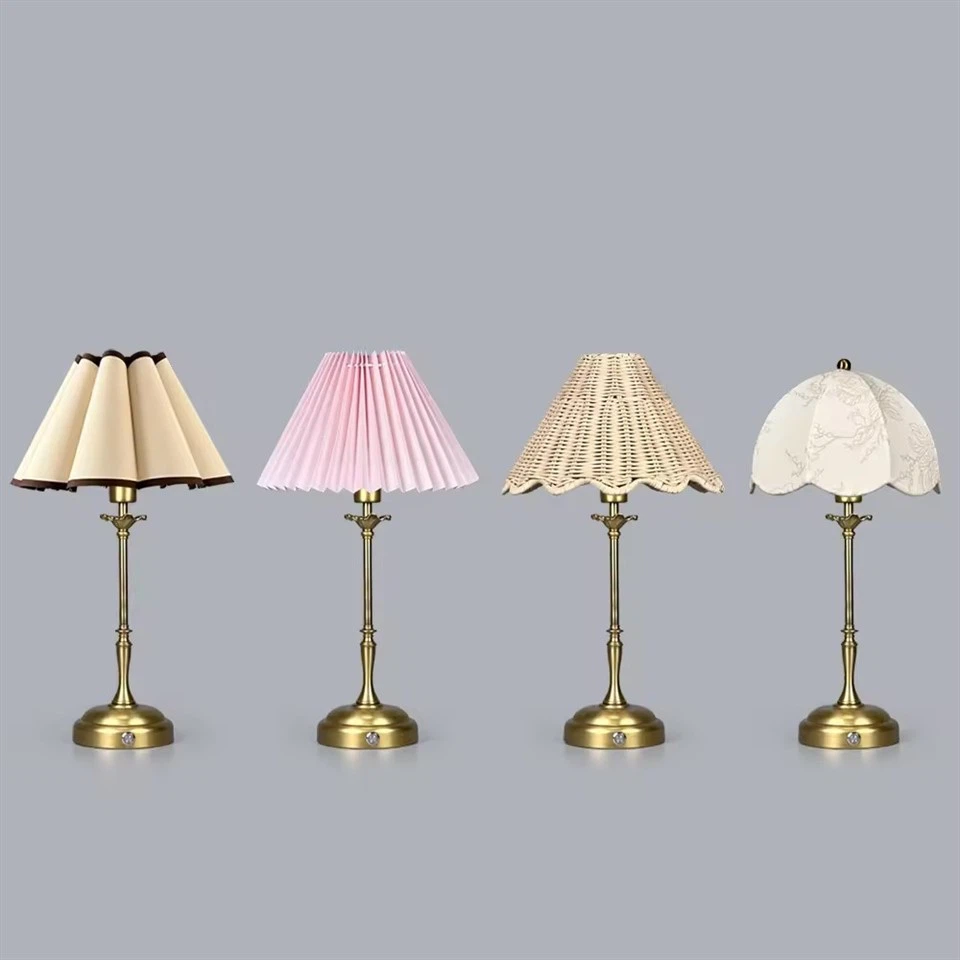 Wireless Hotel Home Decor Rechargeable Table Lamp factory
